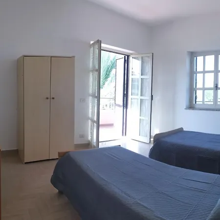 Le Palme Di Riace 1 *